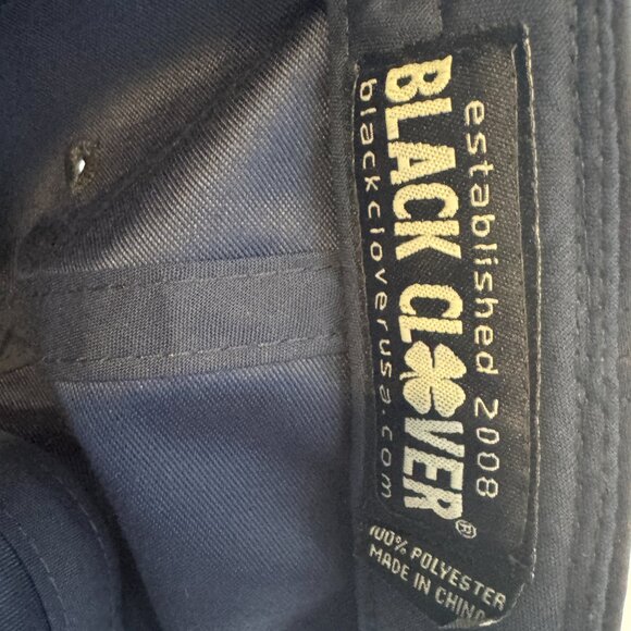 Black Clover Four Leaf Clover Baseball Caps – White & Navy Set - Picture 8 of 8